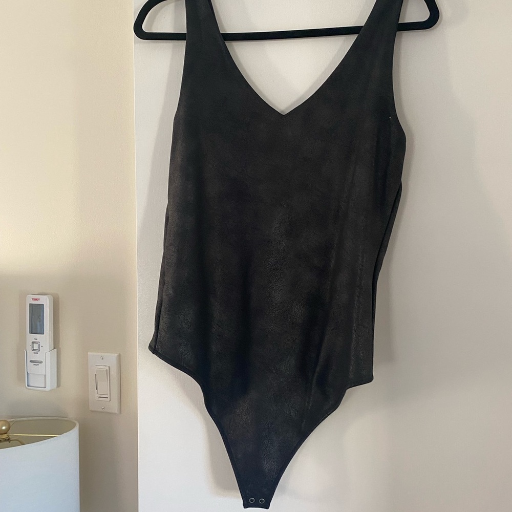 Abercrombie & Fitch Black V-Neck Bodysuit